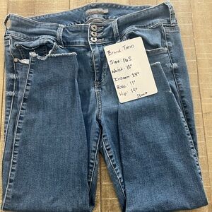 Torrid High-Rise 3 Button Jeans in Medium Blue Wash Size 16S